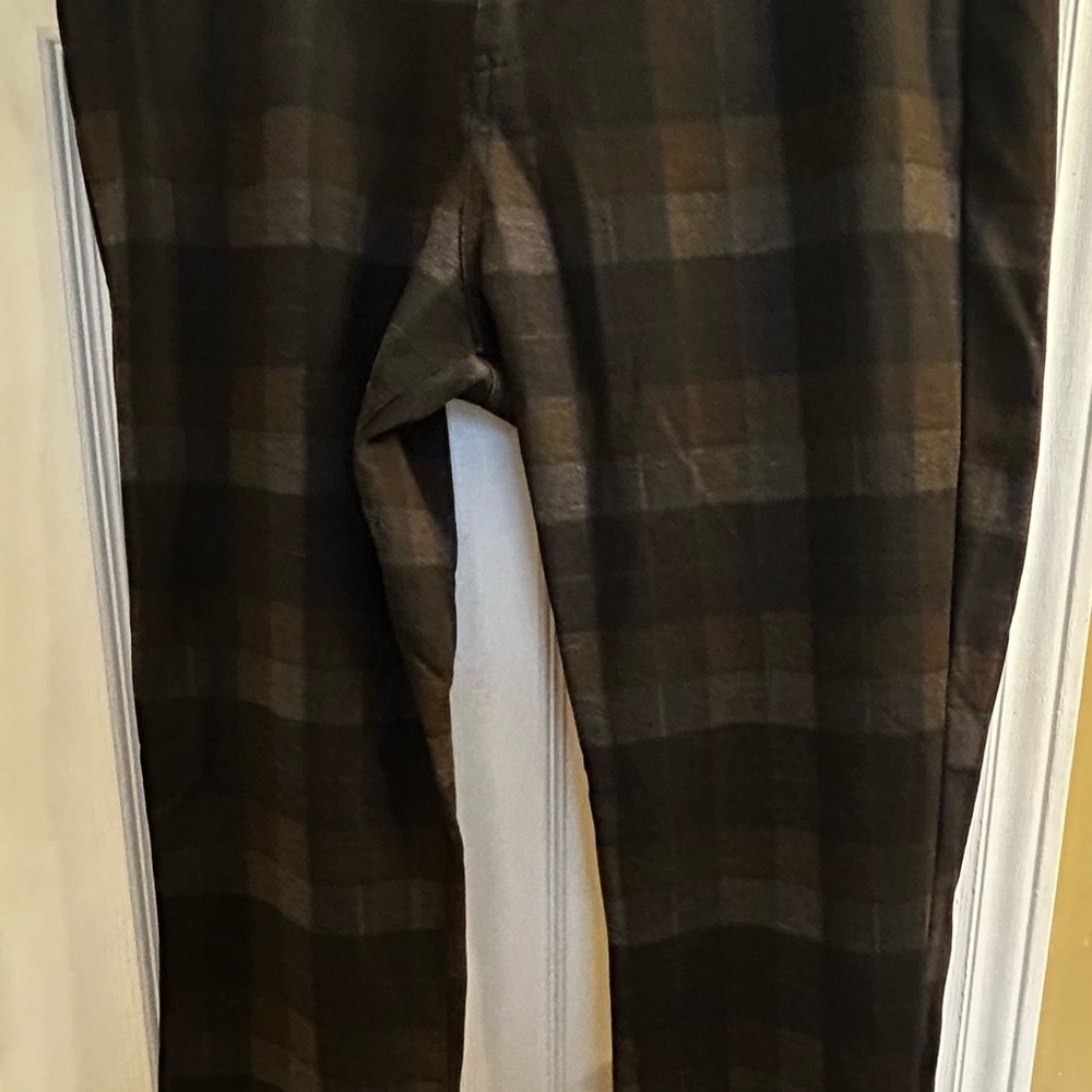 Kut from the Kloth Women’s  Dark Plaid Chinos